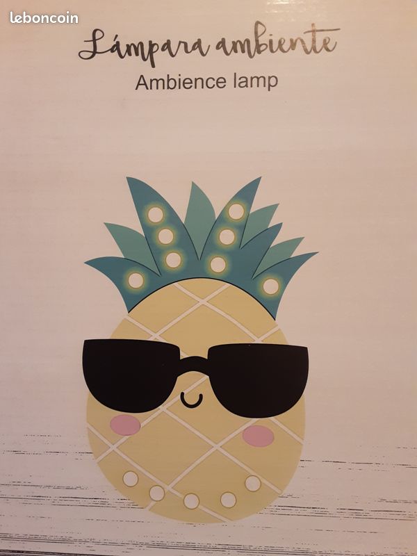 Lampe d'ambiance exotique ananas à accrocher (image 2)