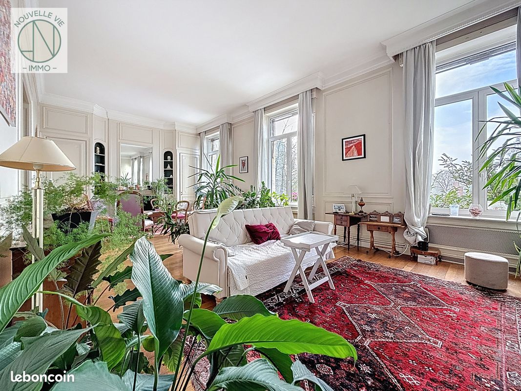Appartement 4 pièces 207 m² · à La Madeleine · 207 m² · 749 900 €