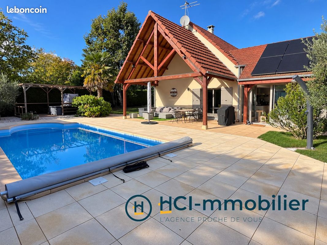 Maison 6 pièces 159 m² · à Givry · 159 m² · 527 000 €