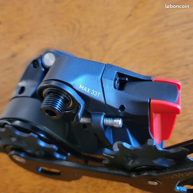 SRAM RED XPLR eTap AXS dérailleur 12 vitesses Dérailleur