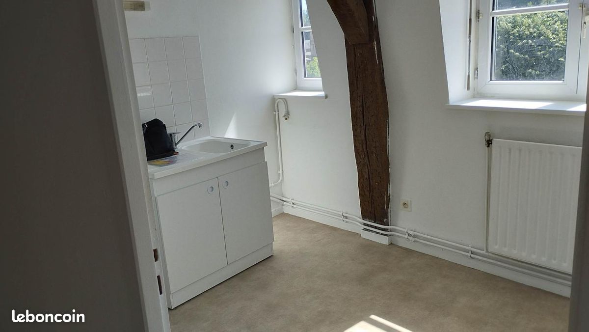 Appartement 3 pièces 53 m² · à Sedan · 53 m² · 423 €