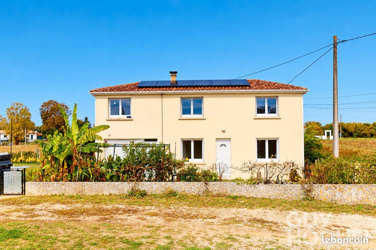Maison 4 pièces 121 m² · à Hagetmau · 121 m² · 195 000 €