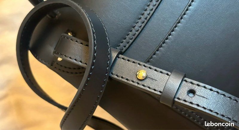 Sac Polène Numéro Un Nano cuir lisse noir neuf Accessoires