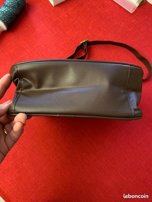 Sac à main Ted Lapidus marron synthétique neuf (image 3)