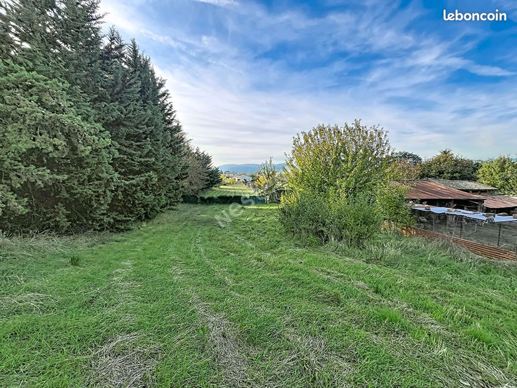 Terrain 6000 m² · à Loriol-sur-Drôme · 6 000 m² · 243 000 €