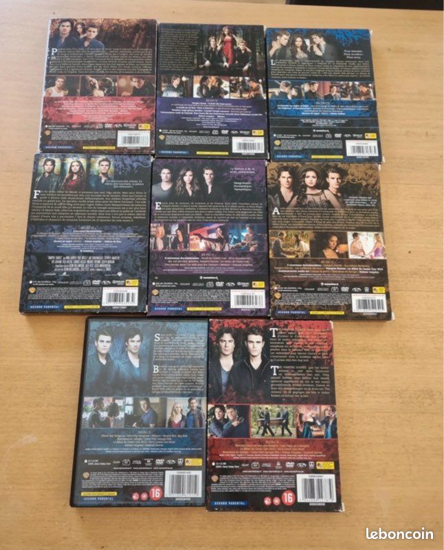 Vampire diaries l’intégrale complet en dvd (image 2)