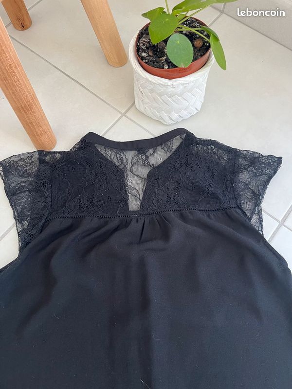 Chemise Noire Femme Manches Courtes TU Avec Détails Dentelle - Taille 8, Occasion Très Bon état