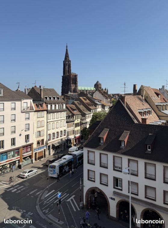Appartement 2 pièces 52 m² · à Strasbourg · 52 m² · 990 €