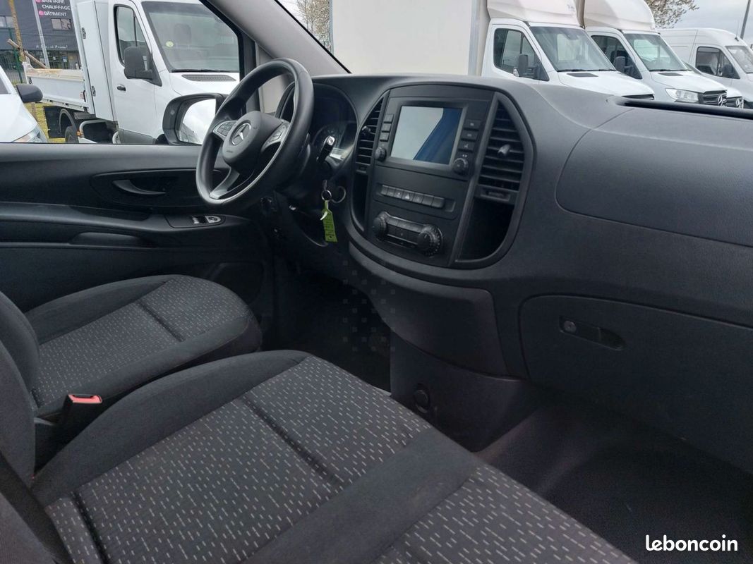 Mercedes Vito 114 CDI LONG PROPULSION 9G-TRONIC (image 15)