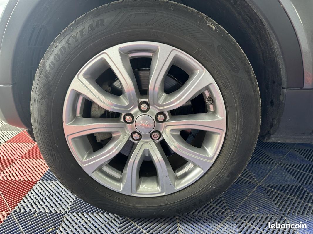 Land rover range rover evoque 2.0 td4 150 se dynamic 4wd (image 36)