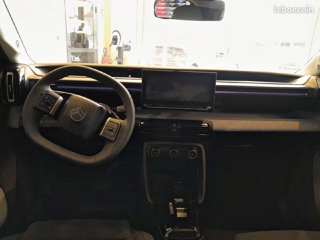 CITROEN C3 Hybride 110 ch Automatique Plus (image 8)