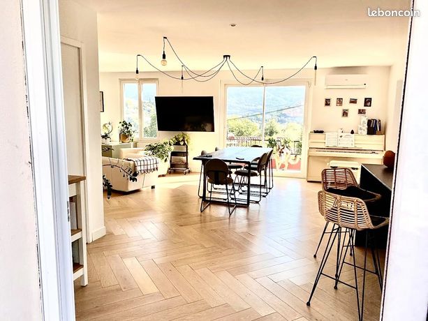 Villa 5 pièces 140 m² — 16