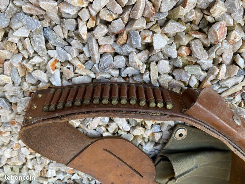 Lot objets anciens et militaires brocante (image 8)