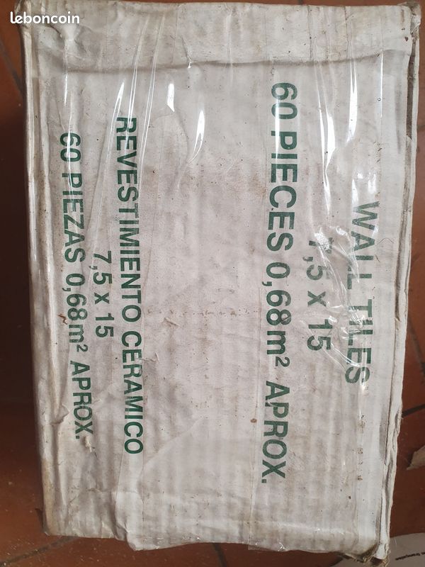 Carrelages céramique noir / black ceramic designer tiles for backsplash or other uses make an offer (image 2)