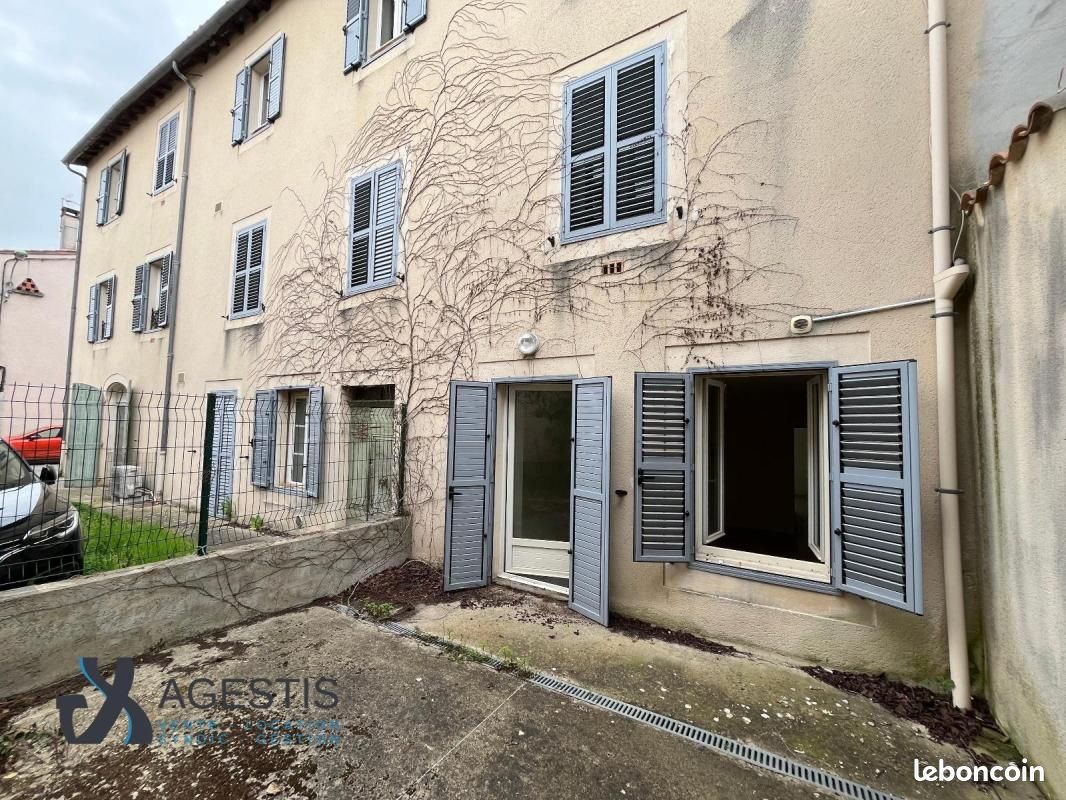 Local commercial 370 m² · à Carmaux · 370 m² · 280 000 €