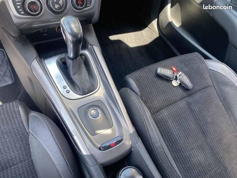 Citroen C4 BlueHDi 120ch Millenium S&S EAT6 (image 13)