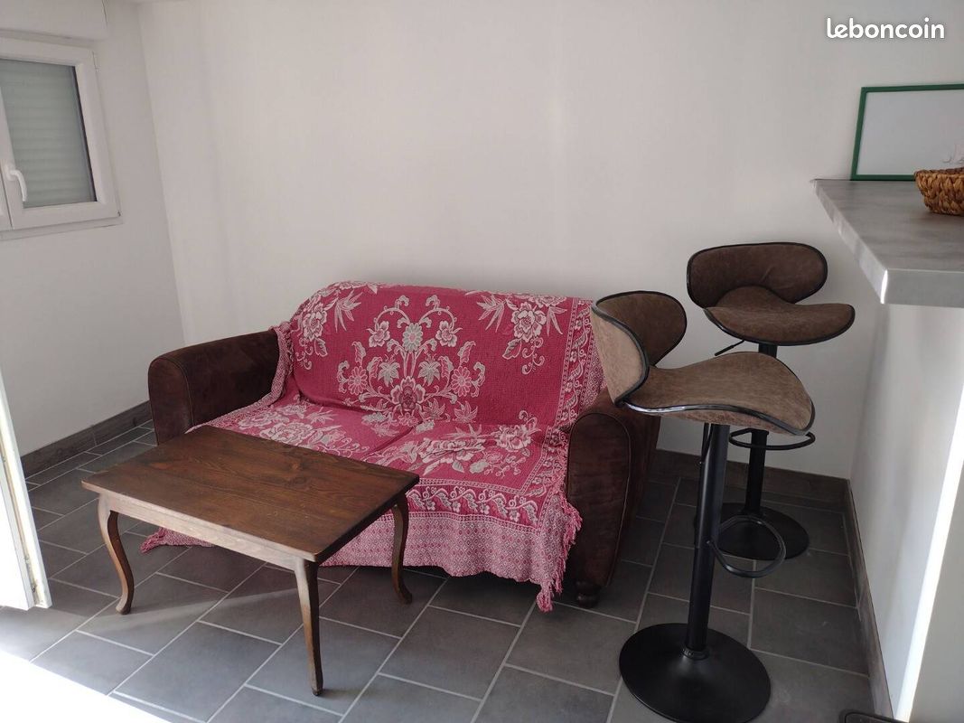 Appartement 2 pièces 27 m² · à Orléans · 27 m² · 489 €