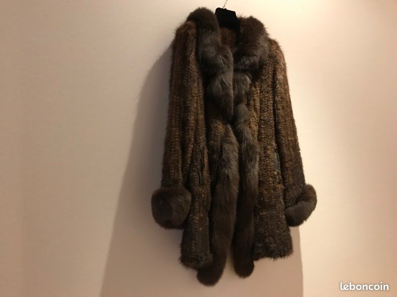 Veste En Vison Tricoté COMKO Taille 42 Marron - Longueur 73 Cm, Très Bon état Occasion