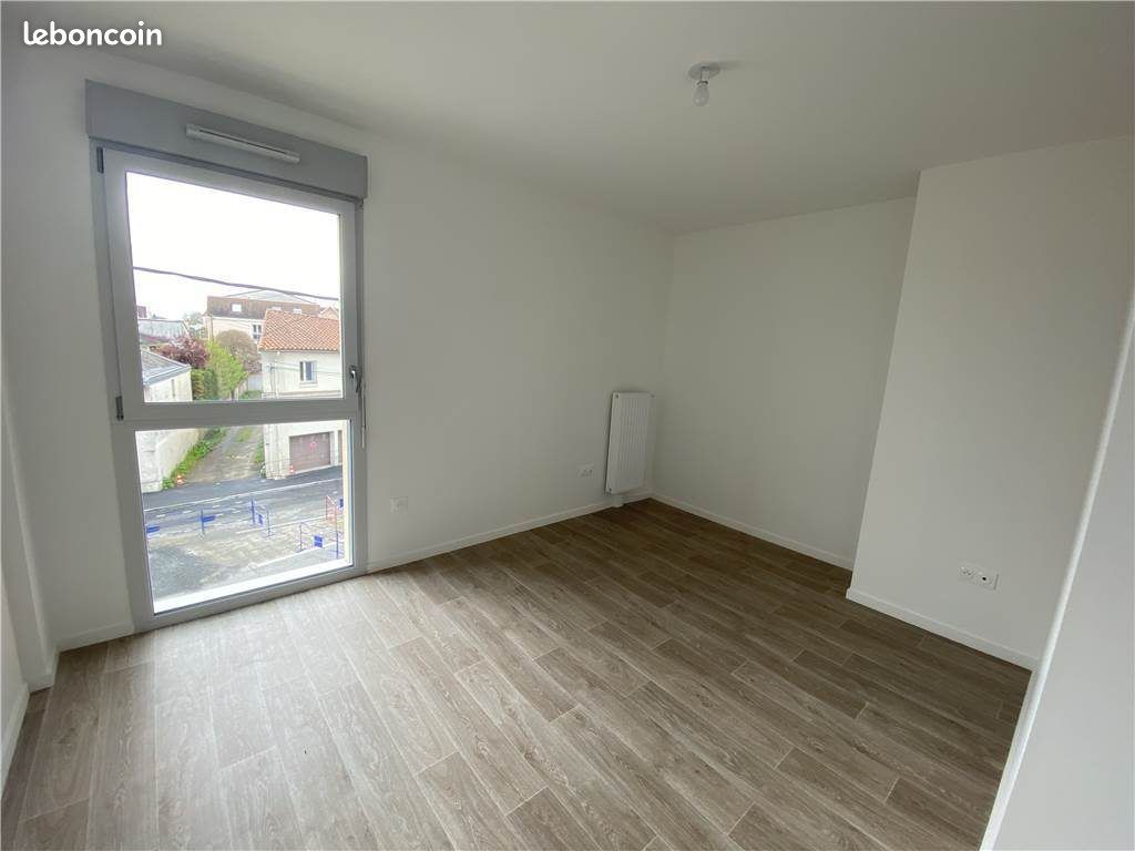 Appartement a louer poitiers - 4 pièce(s) - 81 m2 - Surfyn