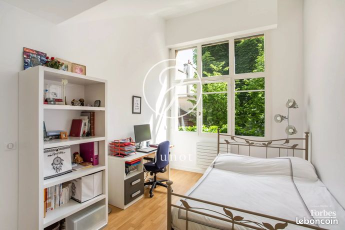 Maison de ville 6 pièces 148 m² — 13