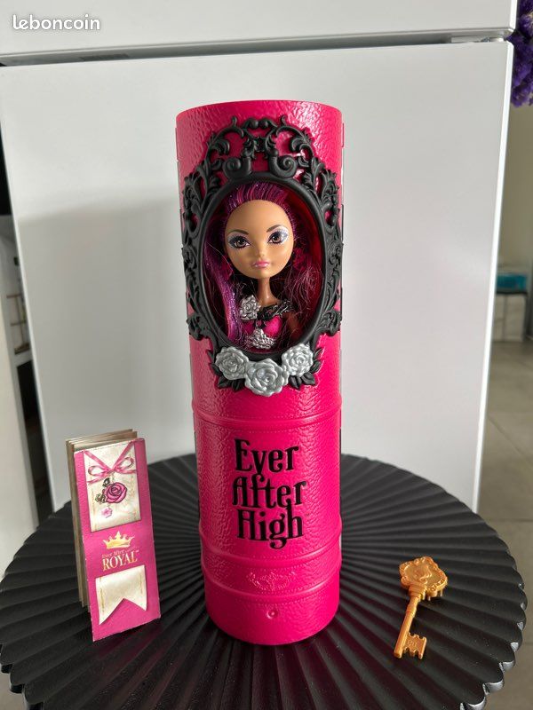 Poupée Briar Beauty – Ever After High – Neuve