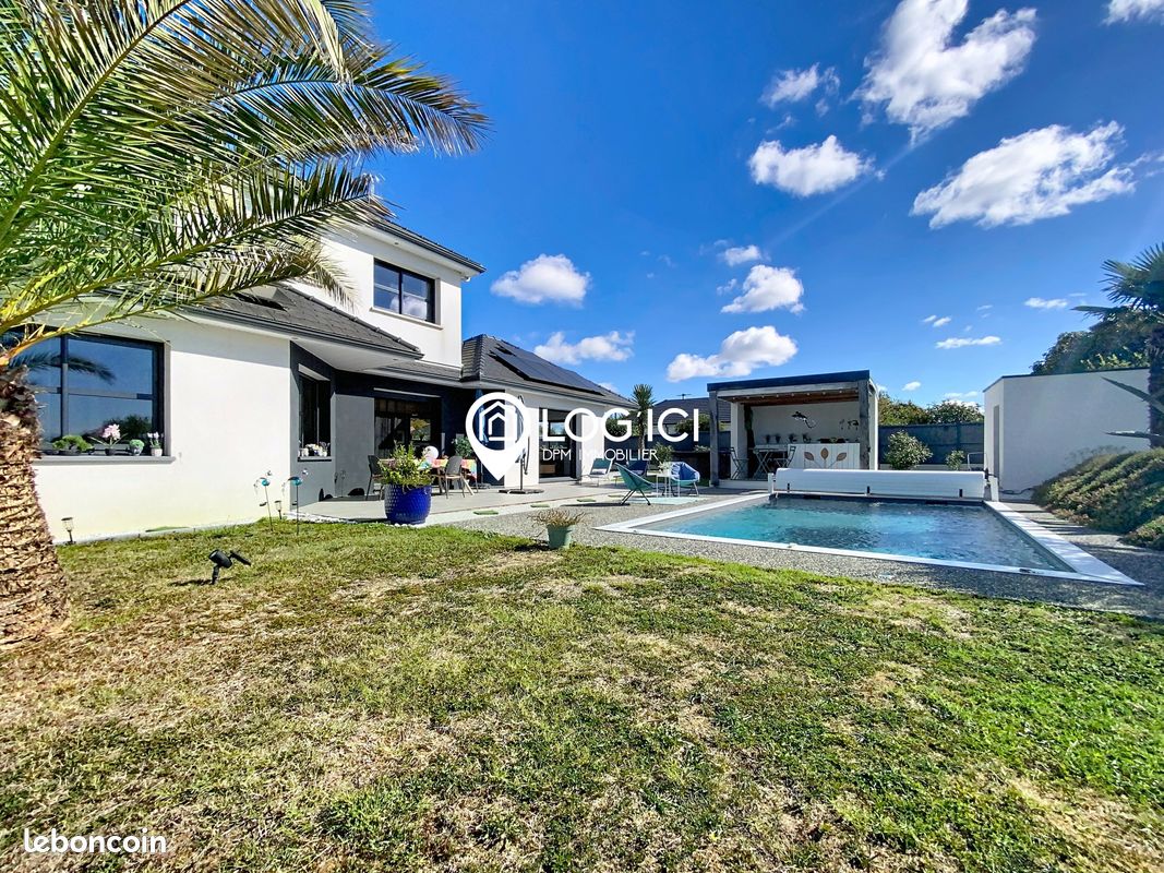 Maison 5 pièces 137 m² · à Morlaàs · 137 m² · 383 000 €