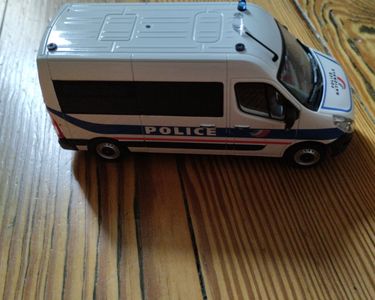 RENAULT MASTER POLICE BAPSA ELIGOR 1/43 Réf 113086