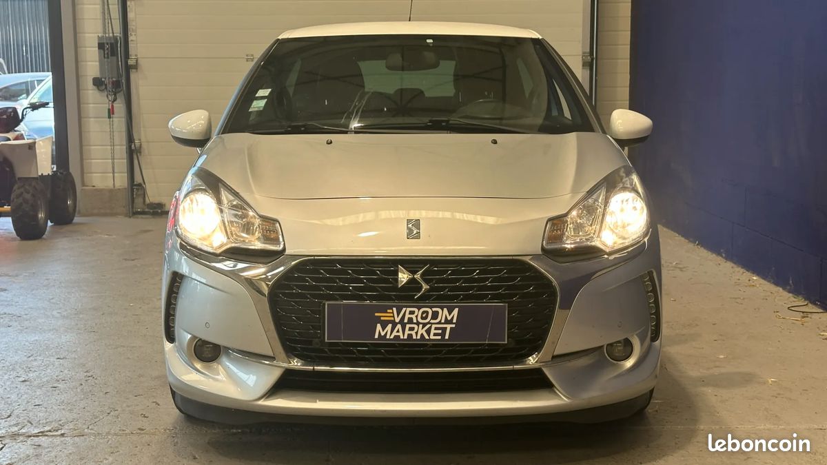 DS DS3 1.6 BlueHDI 100ch Executive - Régulateur de vitesse - Bluetooth - Climatisation (image 8)
