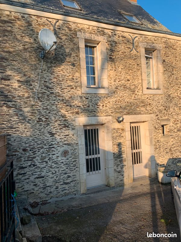 Appartement 3 pièces 85 m² · à Congrier · 85 m² · 555 €