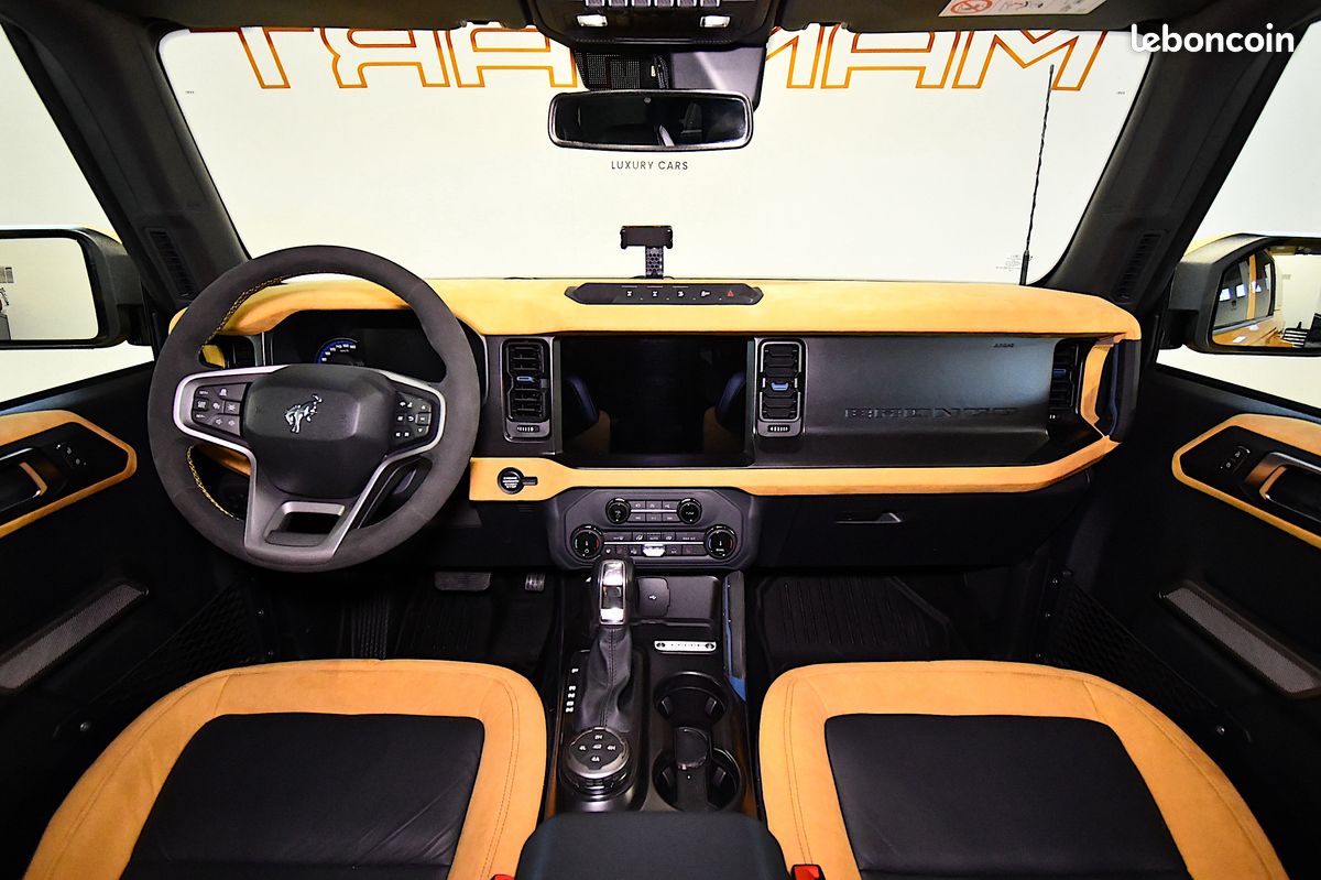 Ford branco Manhart 1/10 (image 9)