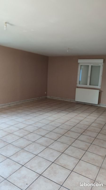 Maison 7 pièces 160 m² · à Saint-Étienne-du-Rouvray · 160 m² · 260 000 €