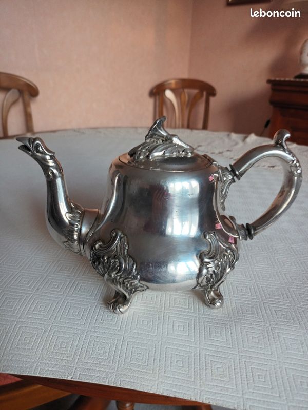 Ensemble Théière Et Pot à Sucre En Métal Argenté Vintage - Service à Thé Anglais