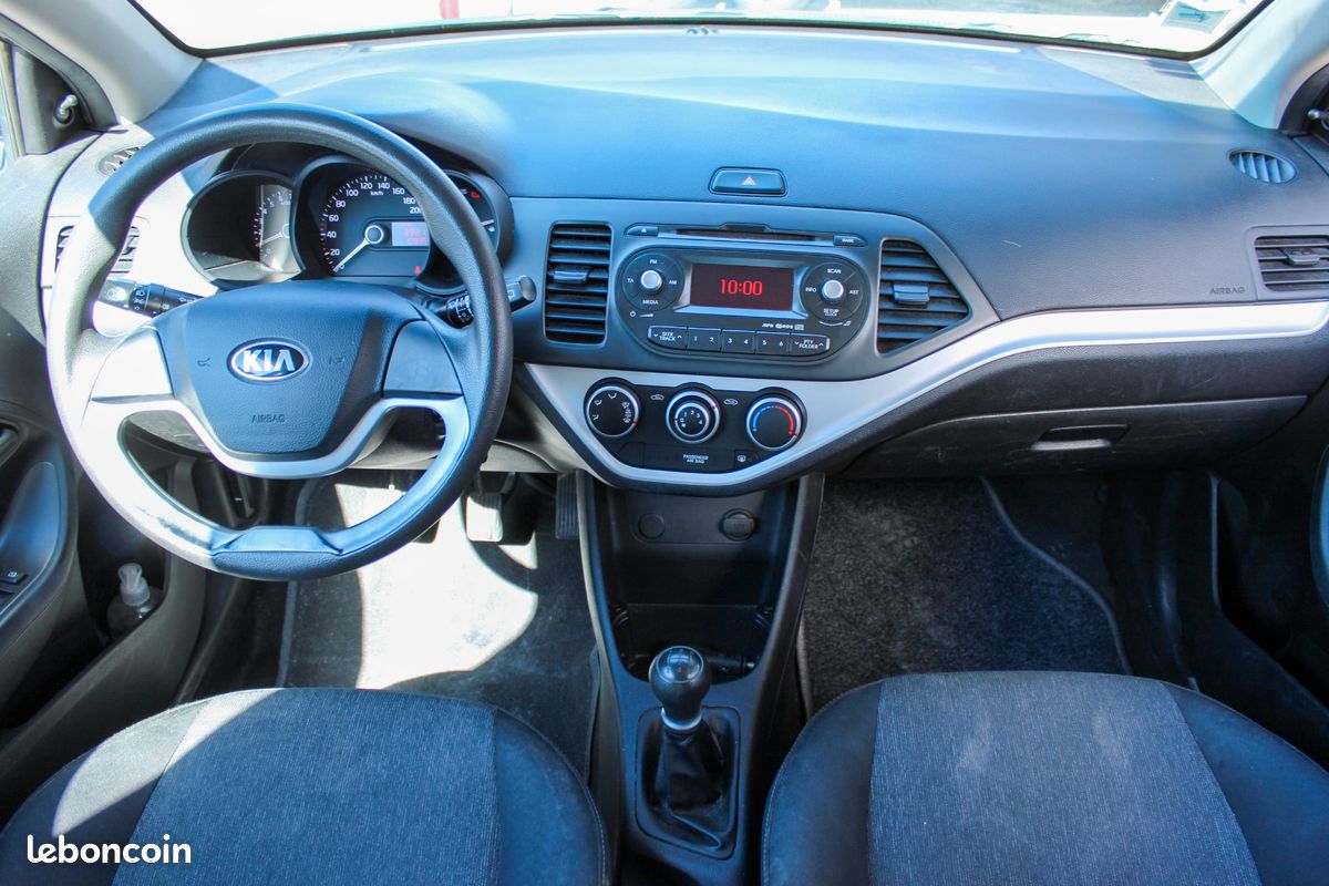 Kia picanto 1.0l 70ch style (image 4)