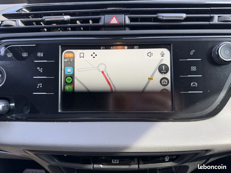 Citroen C4 PICASSO BLUEHDI 120CH FEEL S&S EAT6 (image 24)