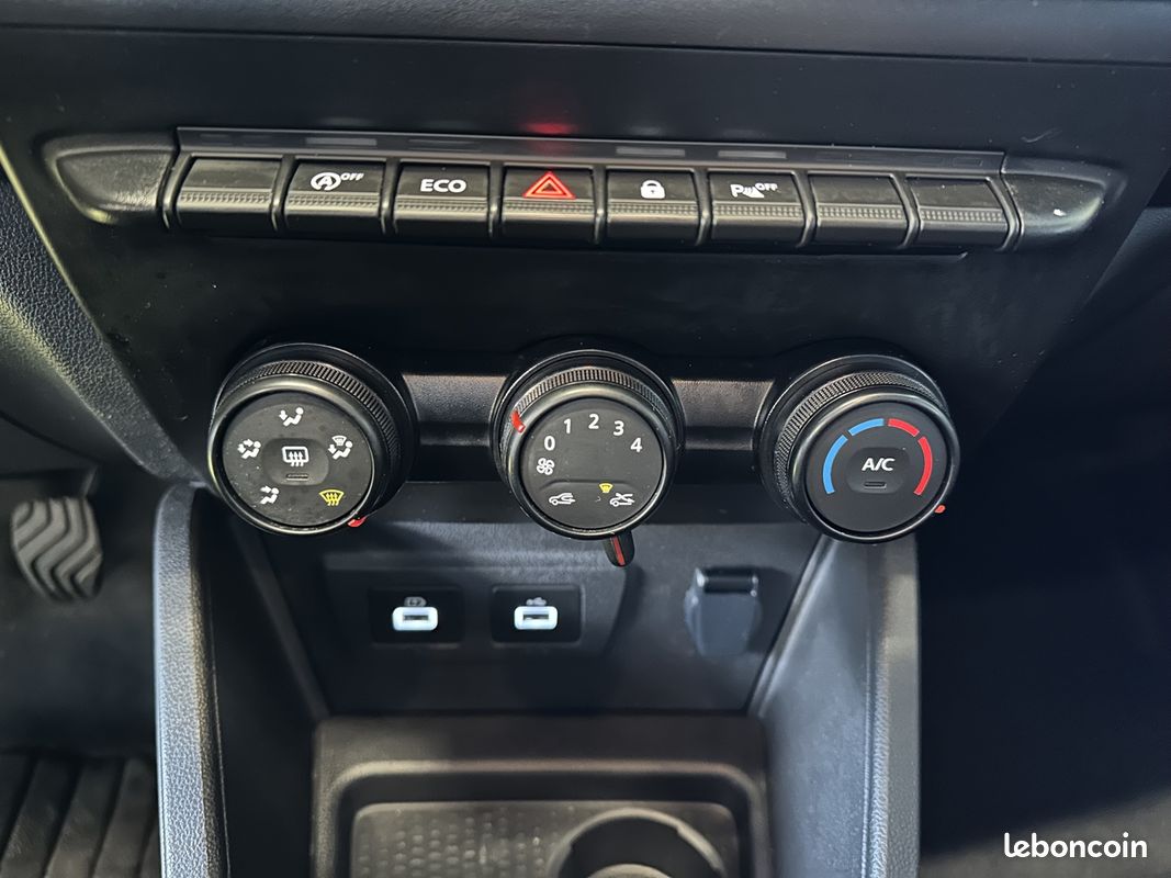 Dacia DUSTER 1.5 BLUE DCI 115CH EXPRESSION 4X2 (image 13)