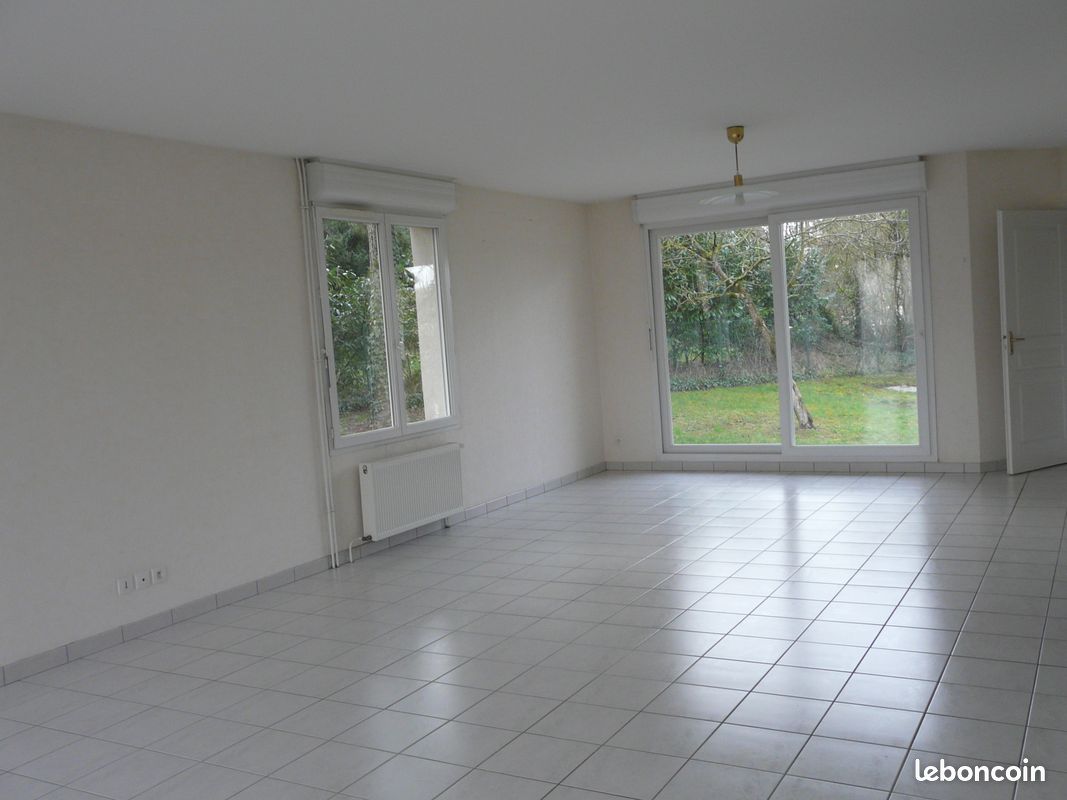 Maison 5 pièces 123 m² · à Bourges · 123 m² · 1 315 €