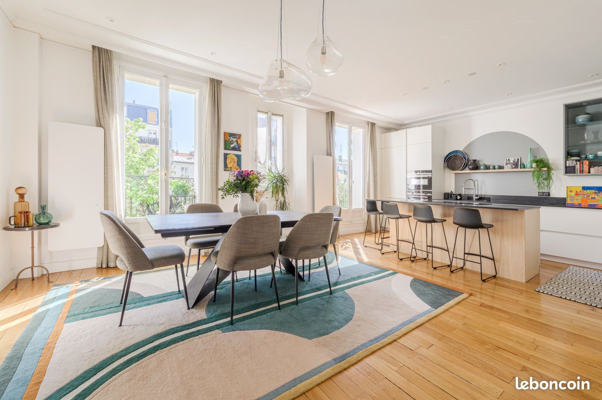 Appartement 7 pièces 157 m² · à Paris · 157 m² · 1 976 000 €