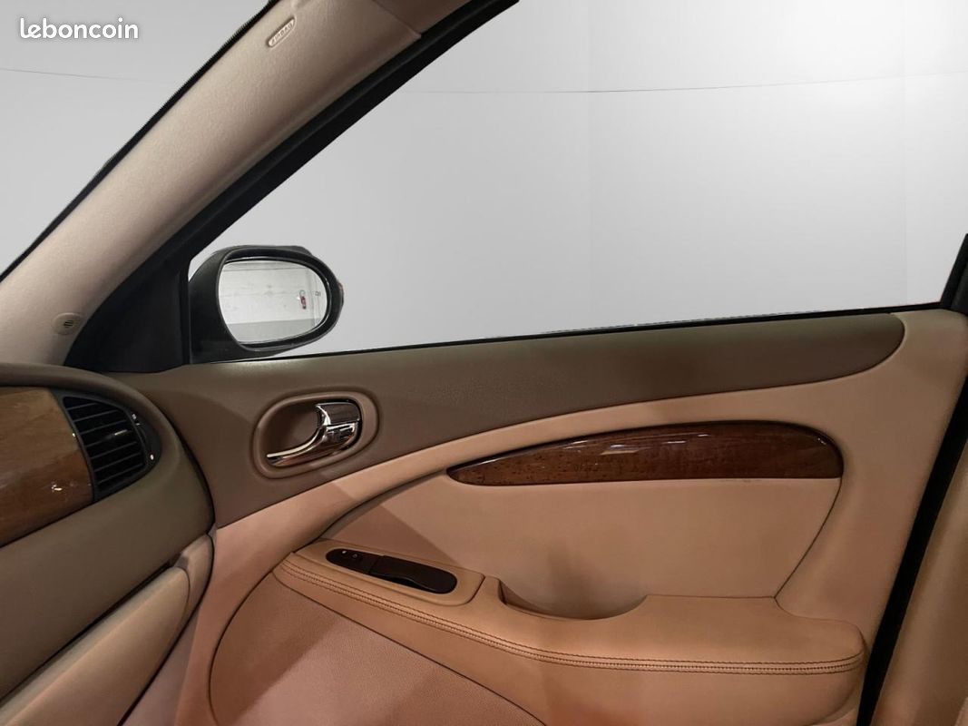 Jaguar s-type jaguar 4.2 300 se plus bva (image 18)