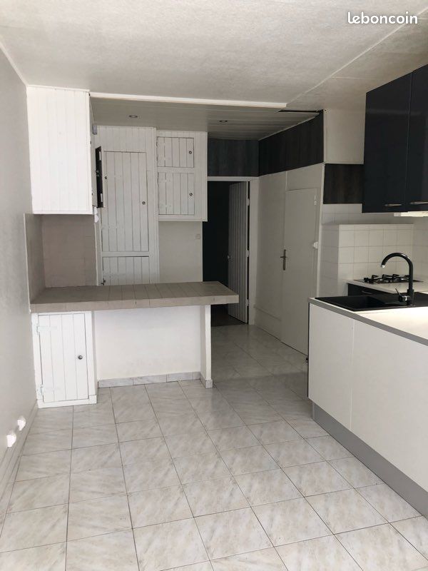 Appartement 2 pièces 38 m² · à La Tour-du-Pin · 38 m² · 480 €