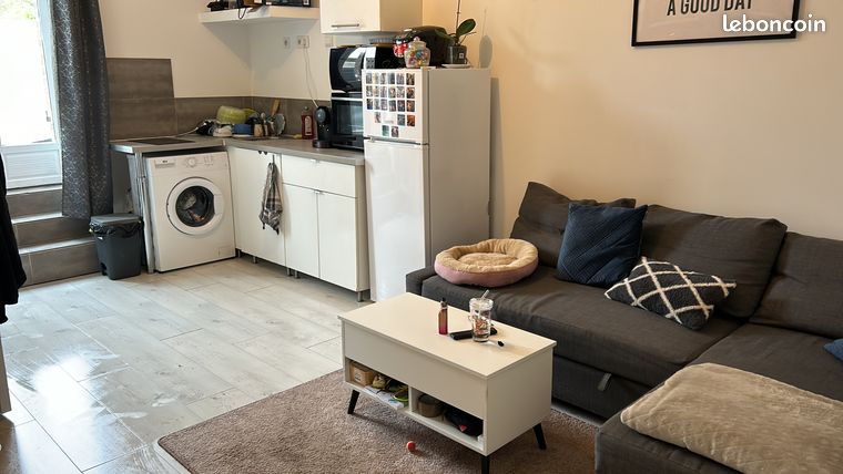 Sens proche gare - meuble avec terrasse