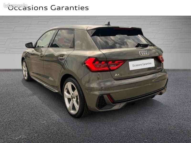 Audi A1 Sportback 35 TFSI 150ch S line S tronic 7 (image 4)