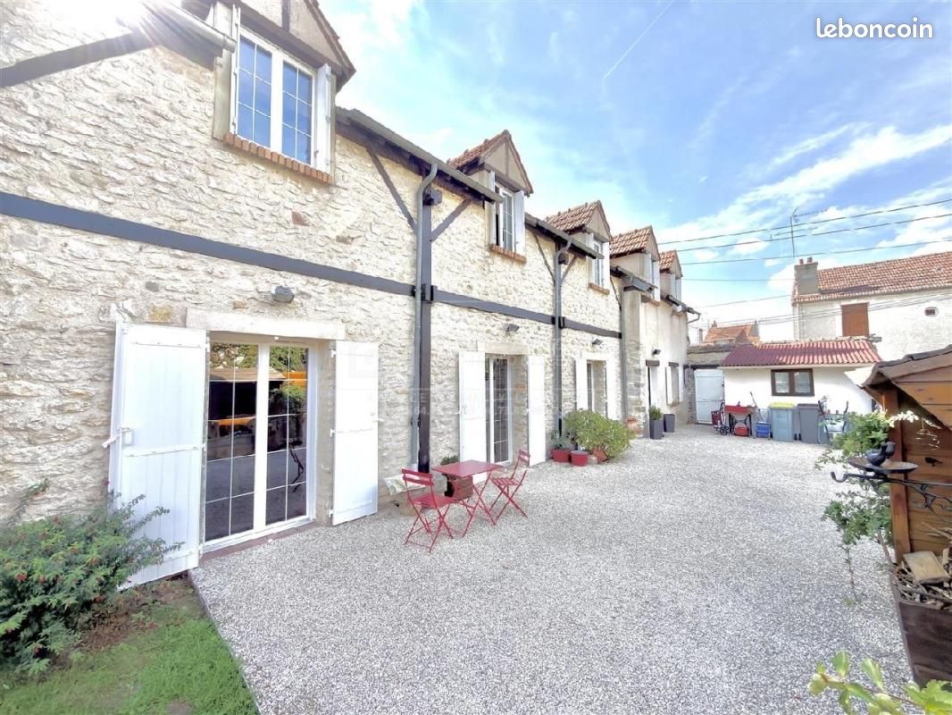 Maison 5 pièces 172 m² · à Milly-la-Forêt · 172 m² · 449 900 €