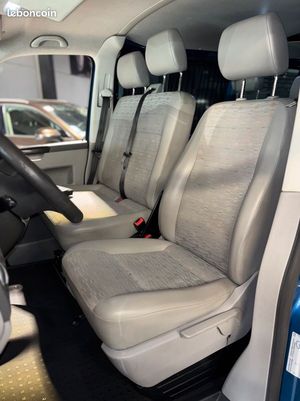 Volkswagen Transporter Combi 2.0 TDI 102ch Business Line "9 places/Suivi" (image 6)