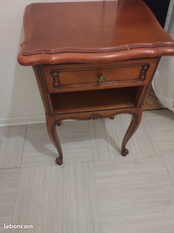 Table de chevet (image 2)