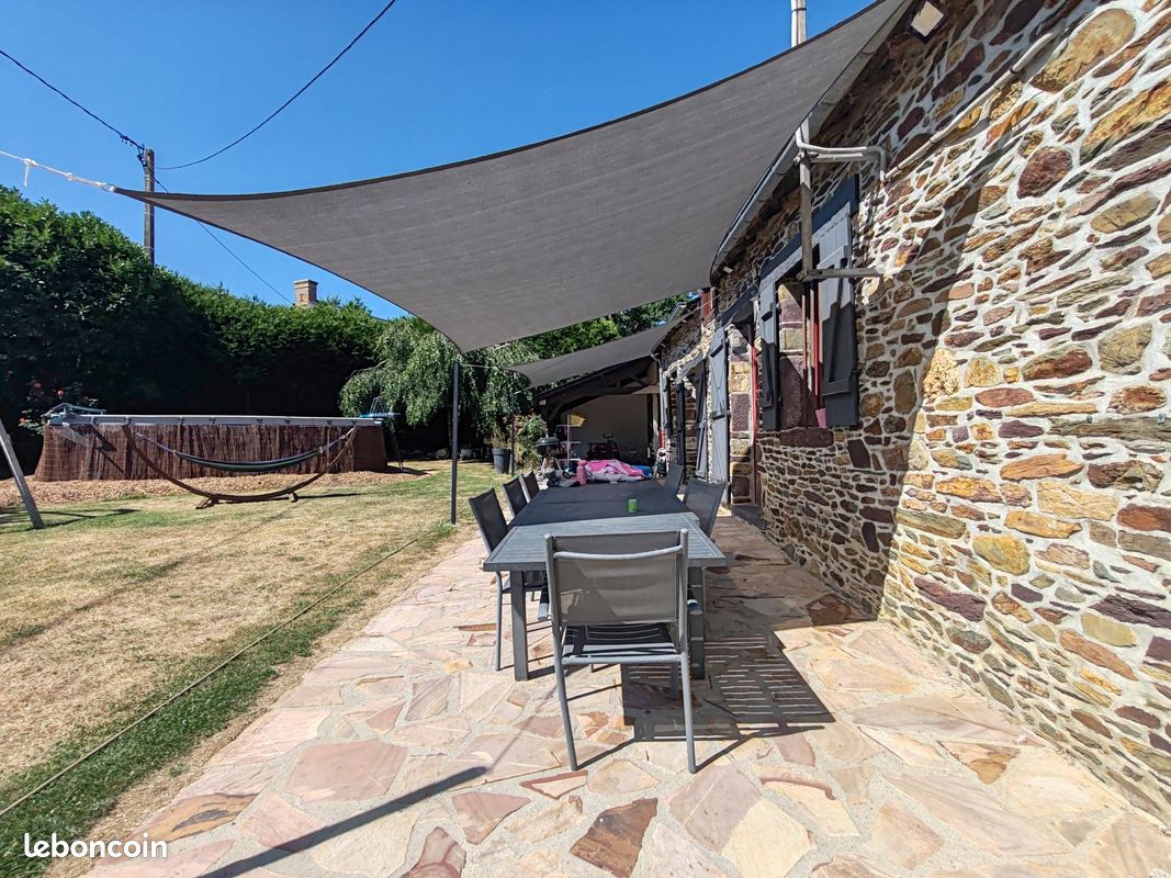 Maison 6 pièces 190 m² · à Retiers · 190 m² · 315 000 €