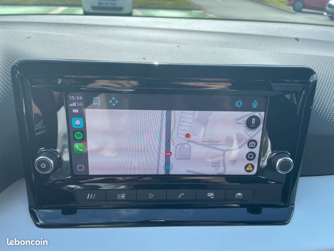SEAT Arona 1.0 TSI 95 ch Start/Stop BVM5 Copa (image 20)