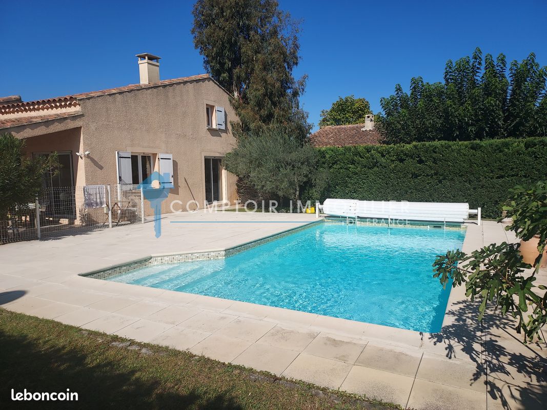 Maison 4 pièces 80 m² · à L'Isle-sur-la-Sorgue · 80 m² · 367 500 €