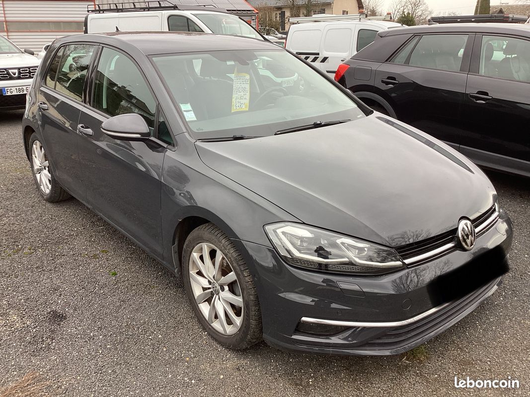 Volkswagen GOLF VII 2,0 TDI 150 ch CARAT DSG 7 (image 2)