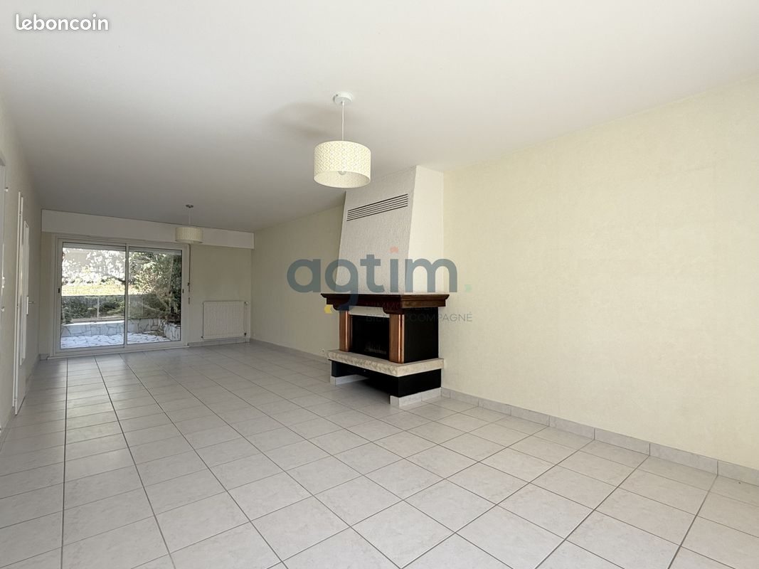 Maison 4 pièces 90 m² · à La Roche-sur-Yon · 90 m² · 890 €/mois