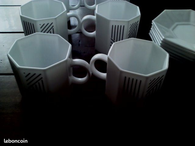Tasse à café et soucoupe de Arcoroc modele OCTAGON Vintage (image 2)